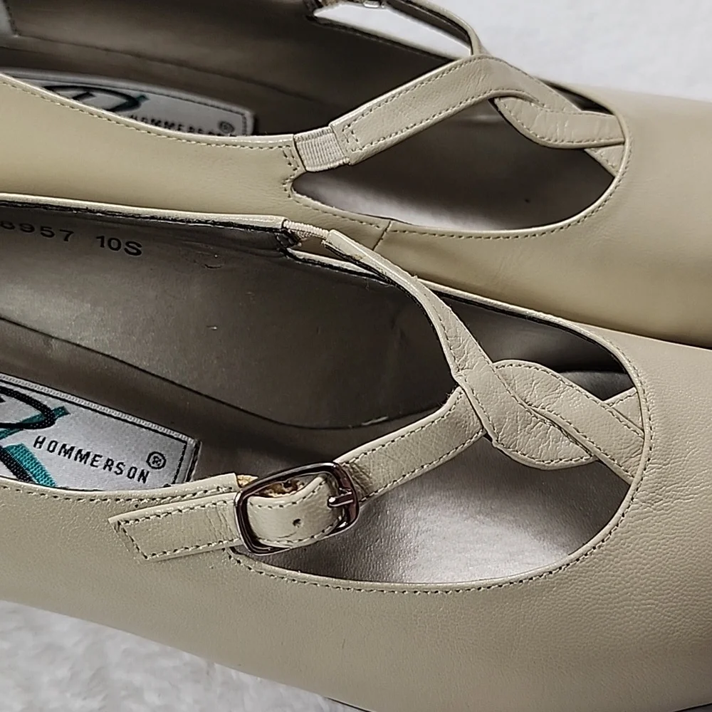 Ros Hommerson Ivory Beige Pumps New In Box